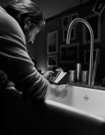 Shaws - Handmade by Master Craftsmen