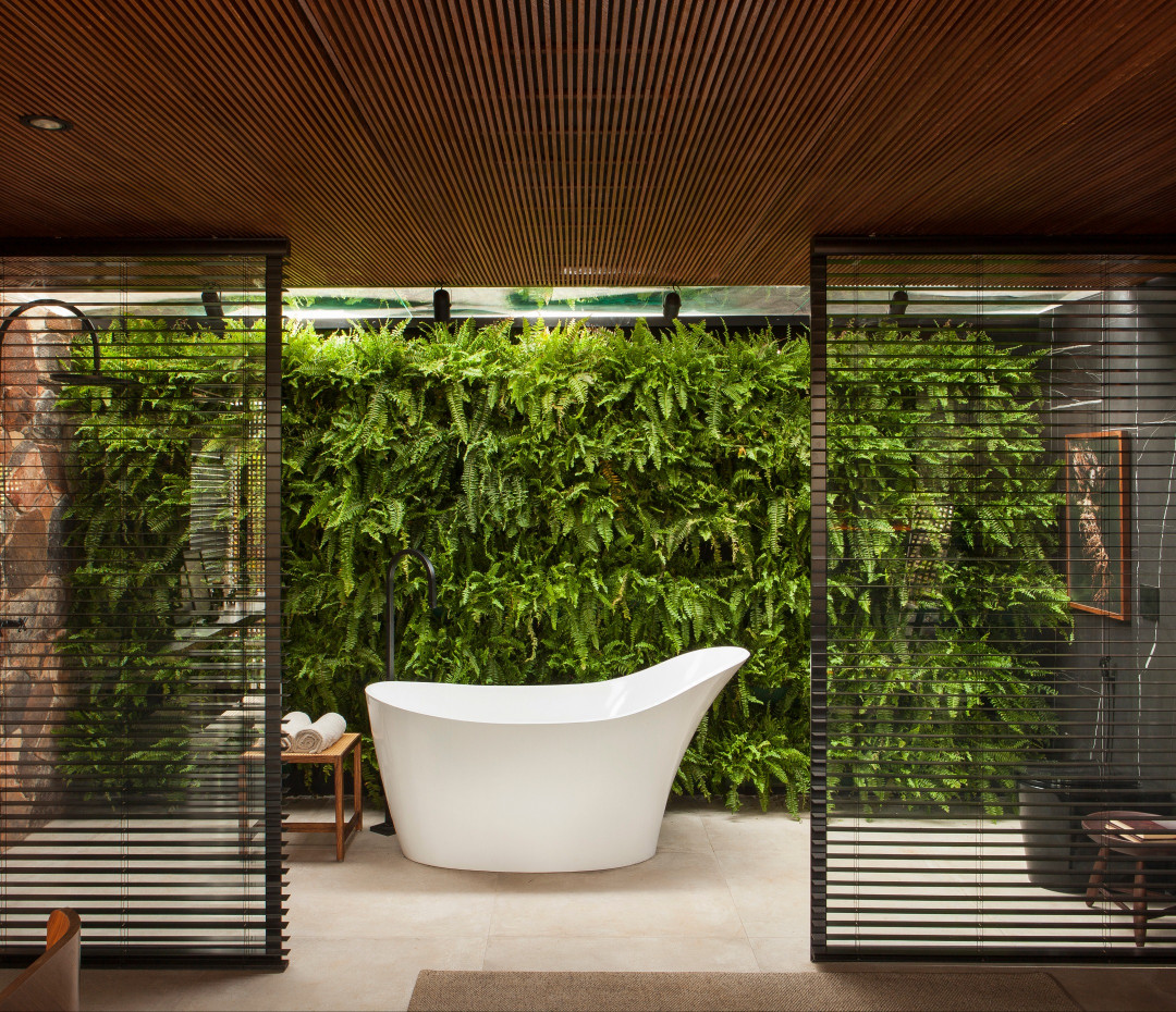 Amalfi Bath by Felipe Araujo