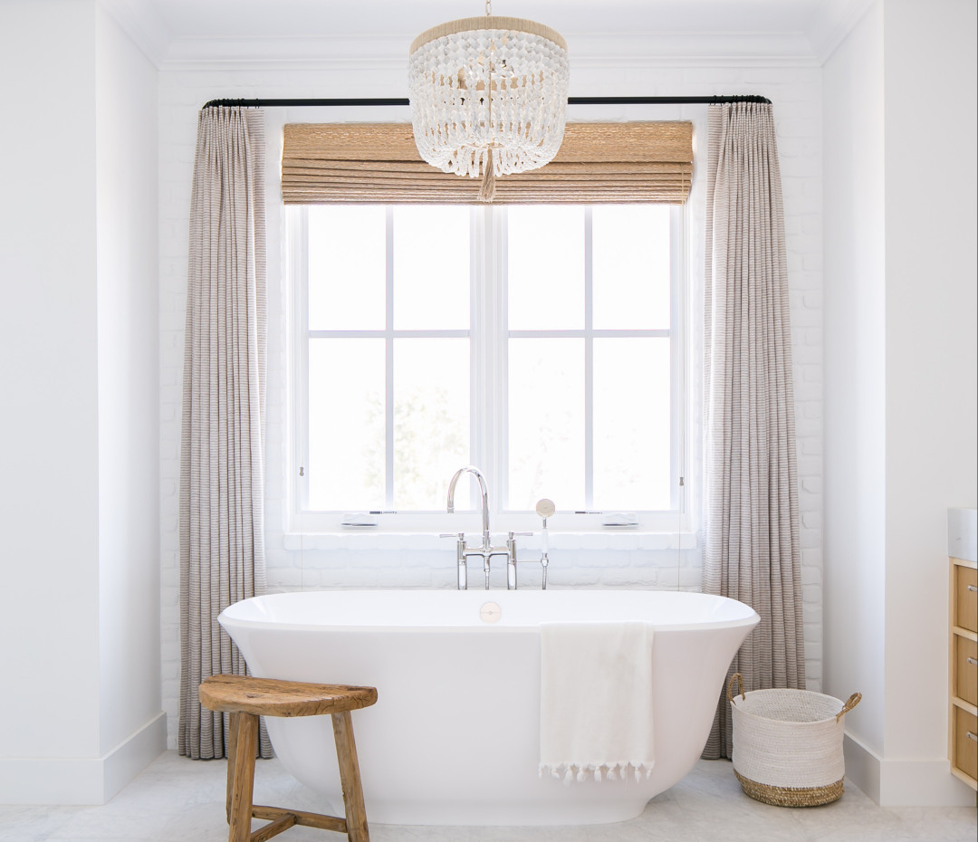 Amiata by Ryan Garvin